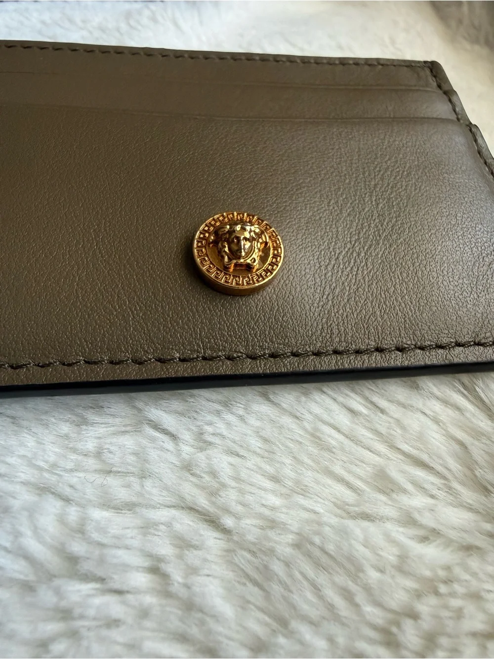 AUTHENTIC Versace Mini Medusa card holder (Full inclusion - box and dust bag)